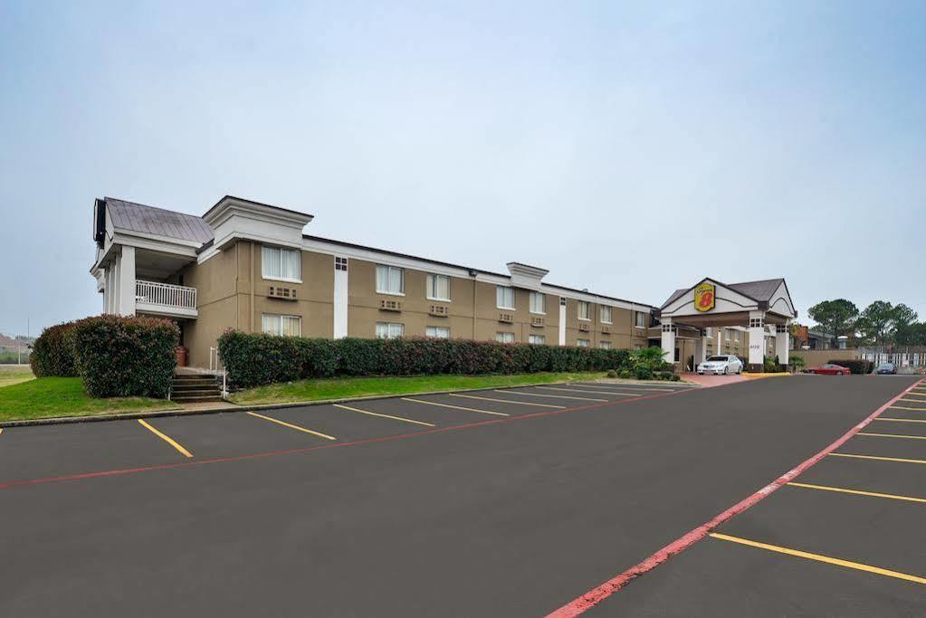 Super 8 By Wyndham Grand Prairie North Motel Dış mekan fotoğraf